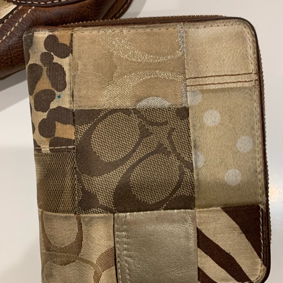 Coach Bag with Matching Wallet - Picture 11 of 11